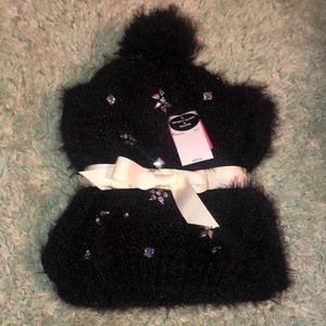 Infinity scarf and beanie set. Brand new.